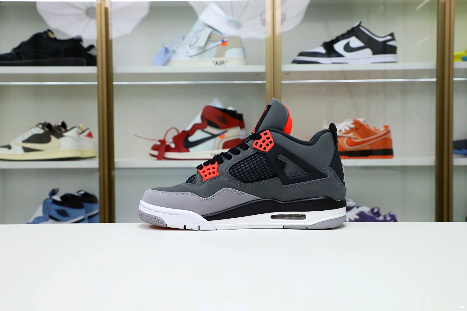 JORDAN AIR INFRARED 4 0315